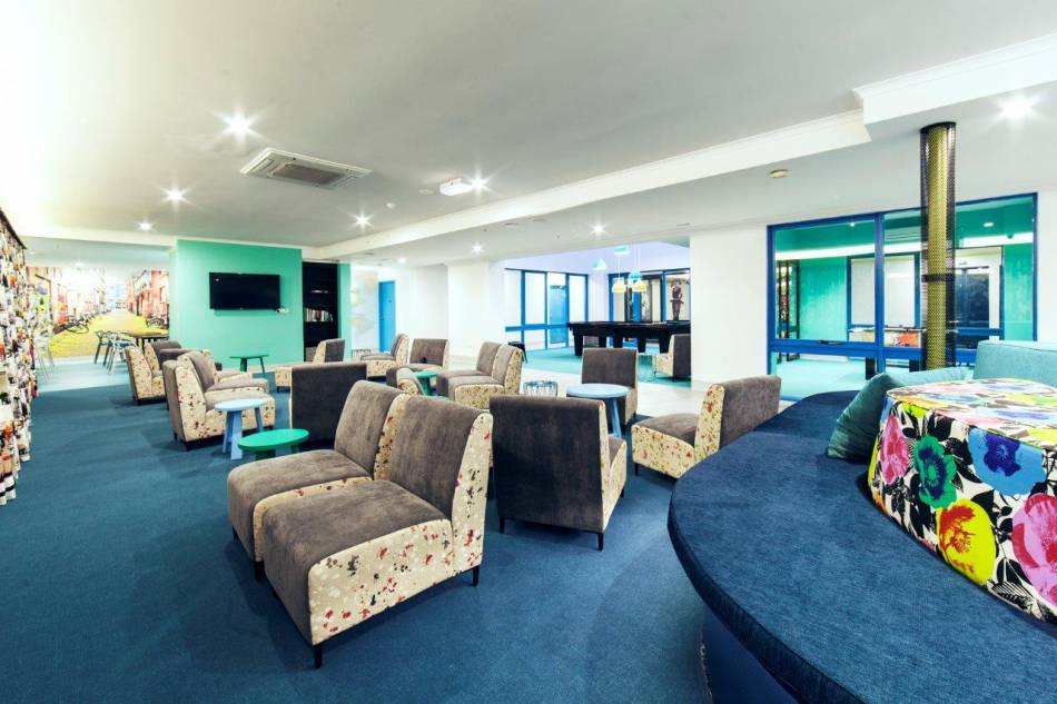 Lounge4