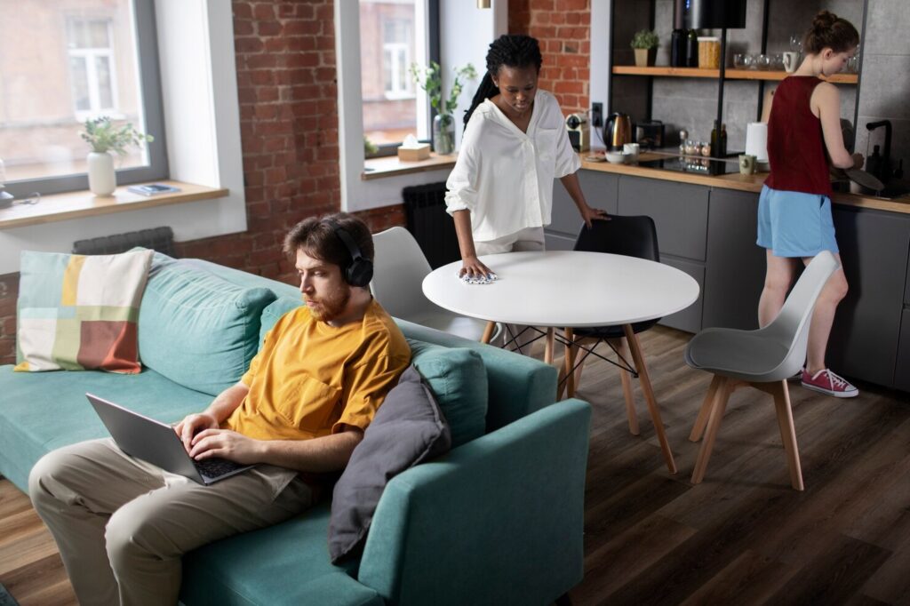 How to Split Rent with Housemates in Australia (Fair & Simple Guide)